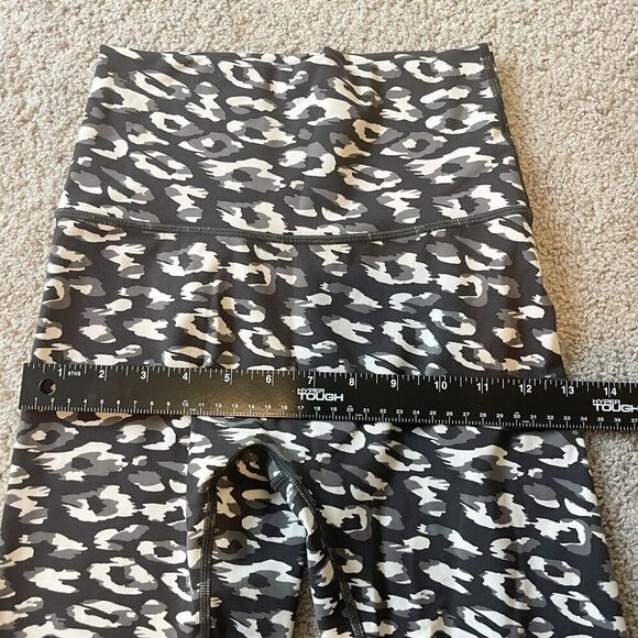Offline By Arie Leggings Womens Sz Small Black White Athletic Athleisure High - Picture 4 of 9